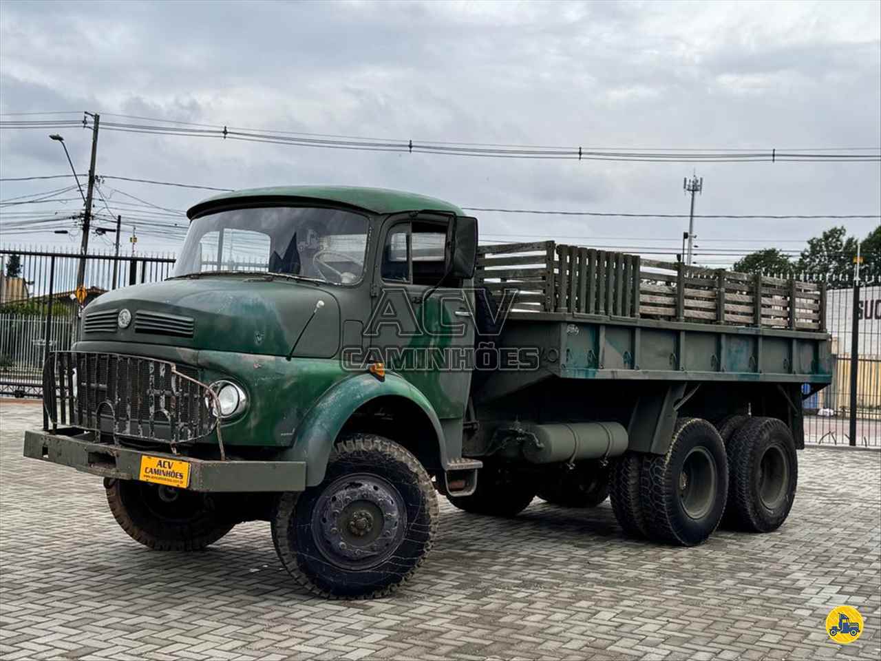 CAMINHAO MERCEDES-BENZ MB 1213 Carga Seca Traçado 6x6 ACV Caminhões CURITIBA PARANÁ PR